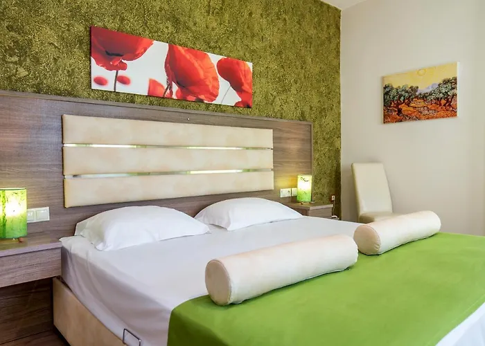 Garden Apart Otel 4*