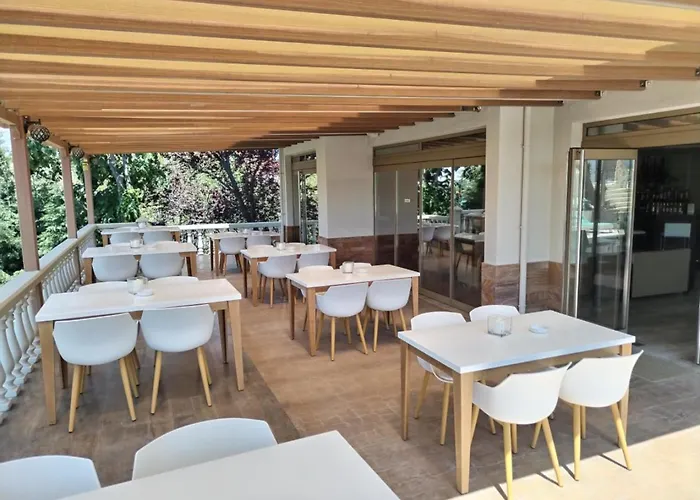 Garden Aparthotel